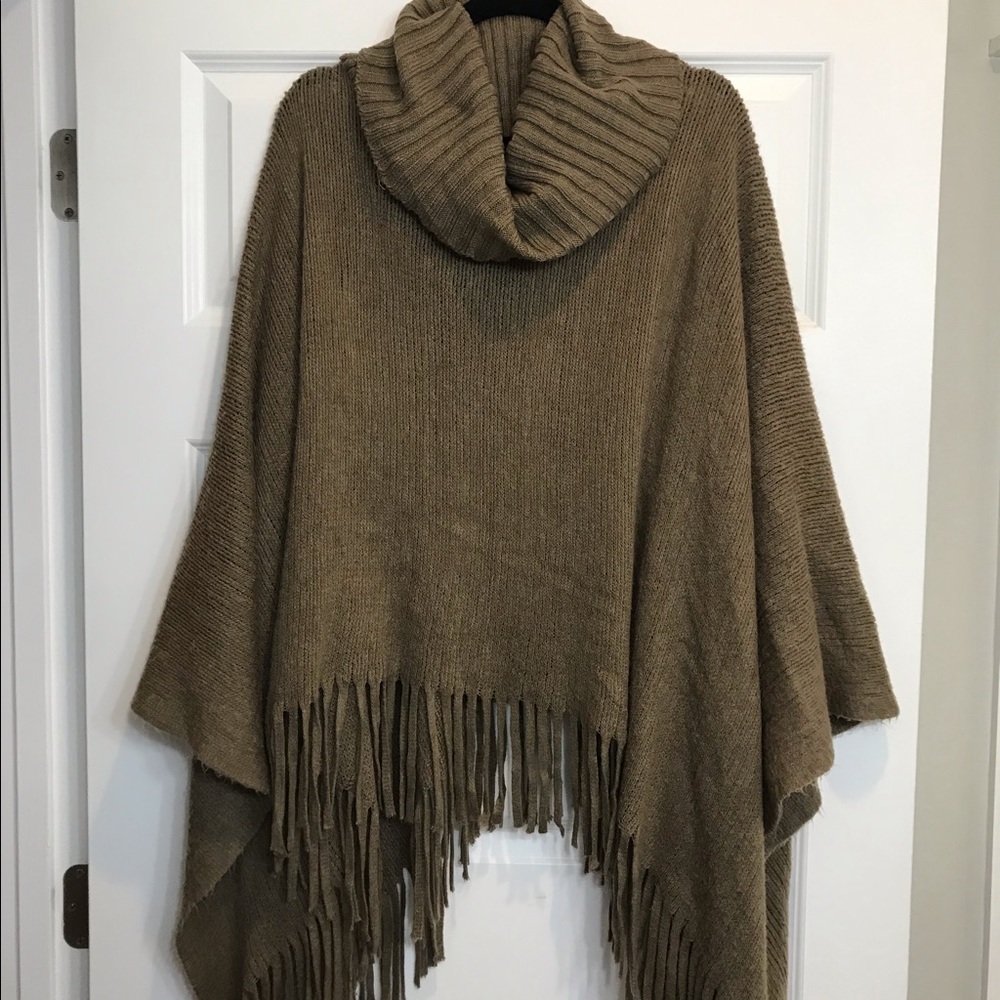 Cape poncho